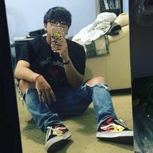 Meet your Posher, Adrian